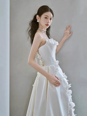 Tu Linh Boutique áo cưới Áo Cưới Đi Bàn Đơn Giản Sunflower