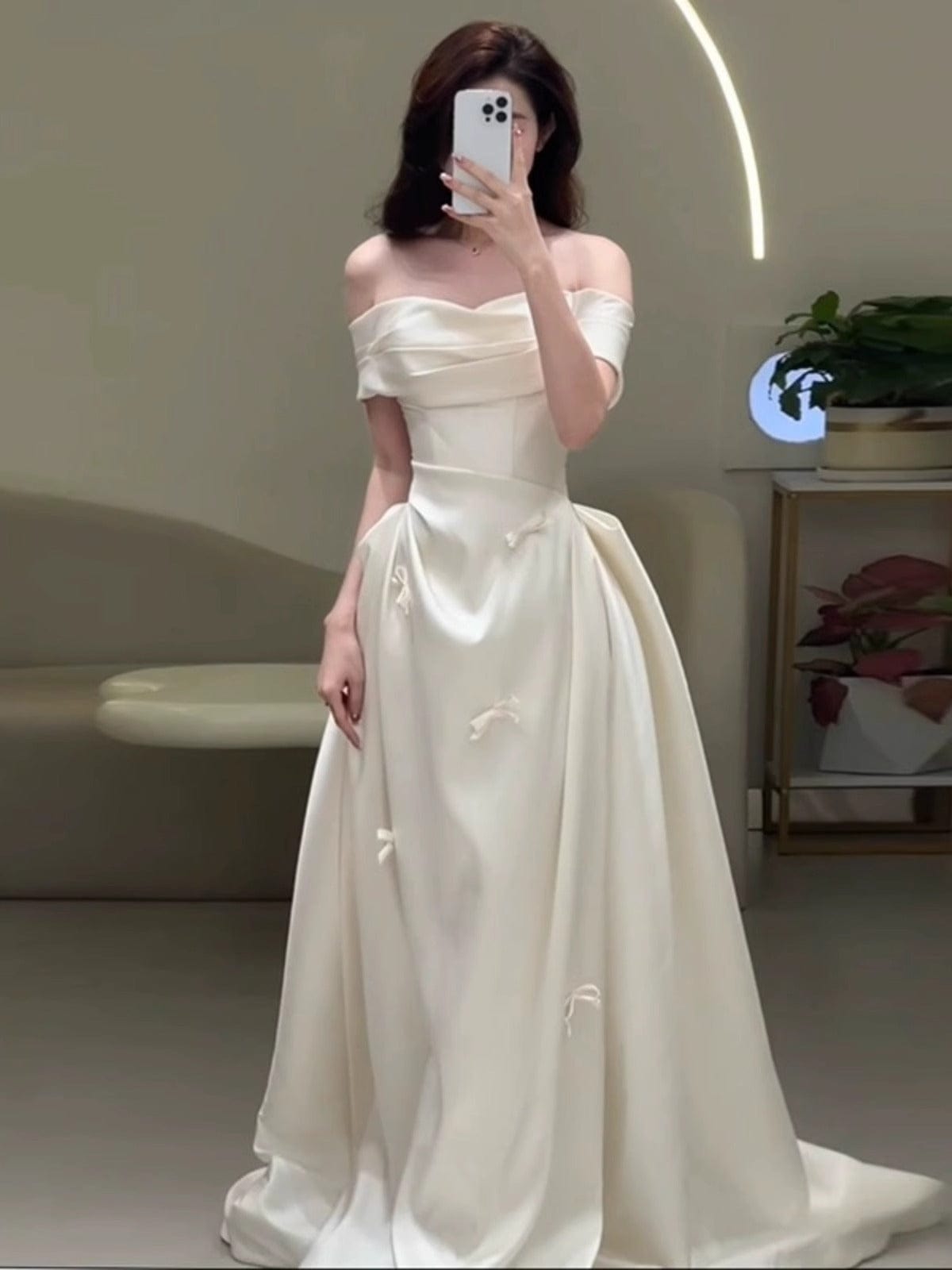 Tú Linh Boutique áo cưới Áo Cưới Minimalist Bella