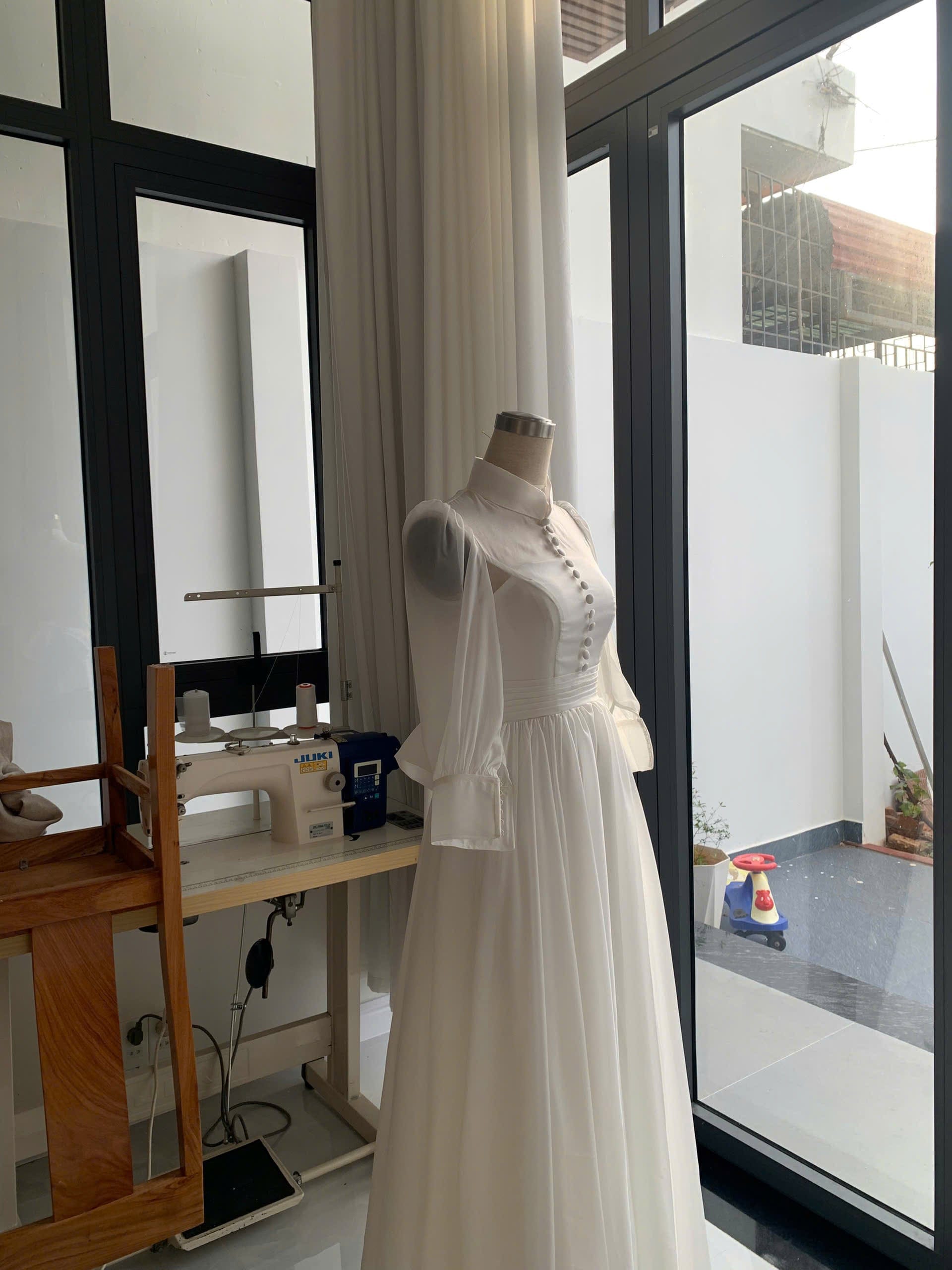 Tú Linh Boutique áo cưới Áo Cưới Minimalist Xenia