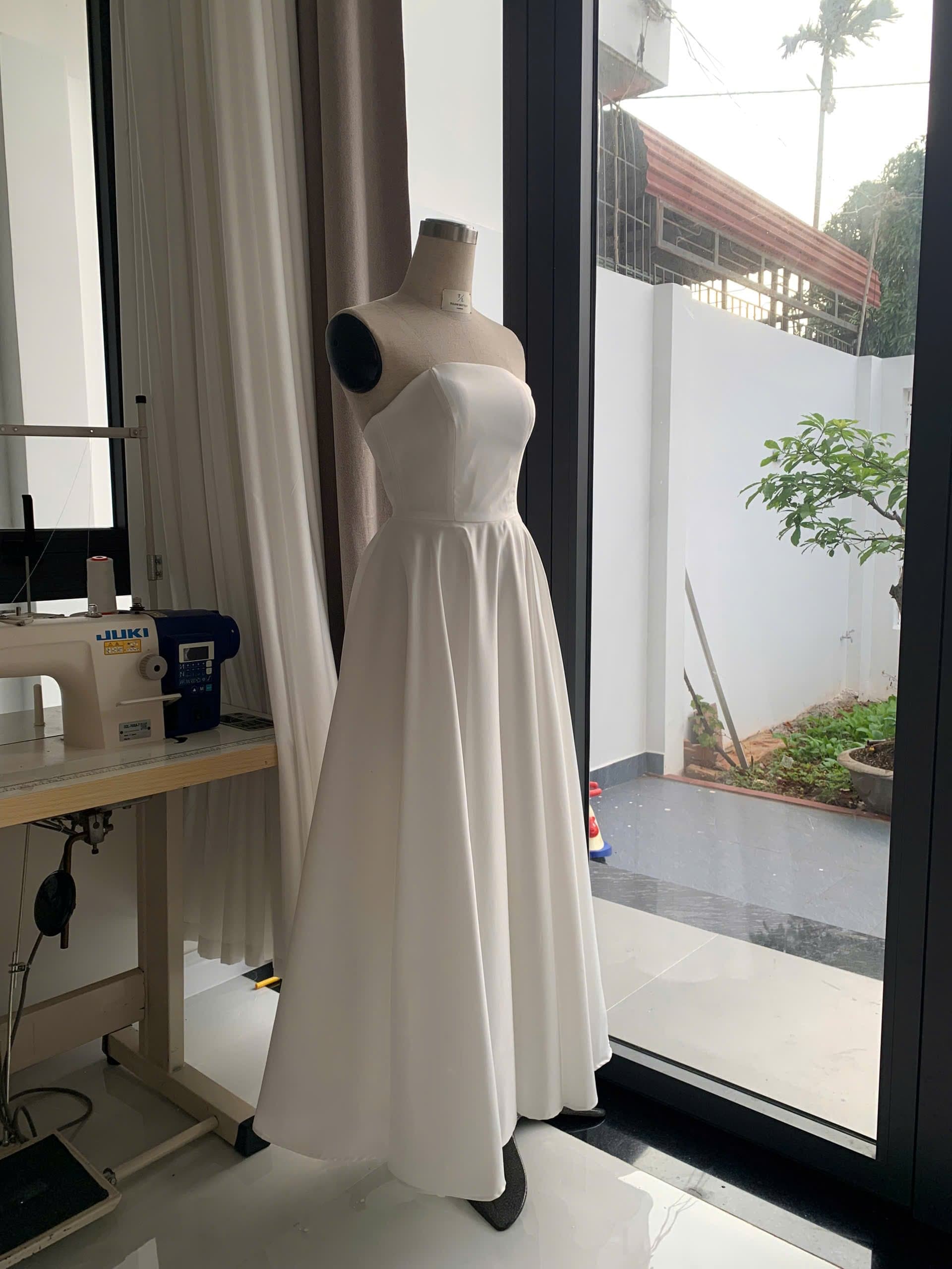 Tú Linh Boutique áo cưới Áo Cưới Minimalist Xenia