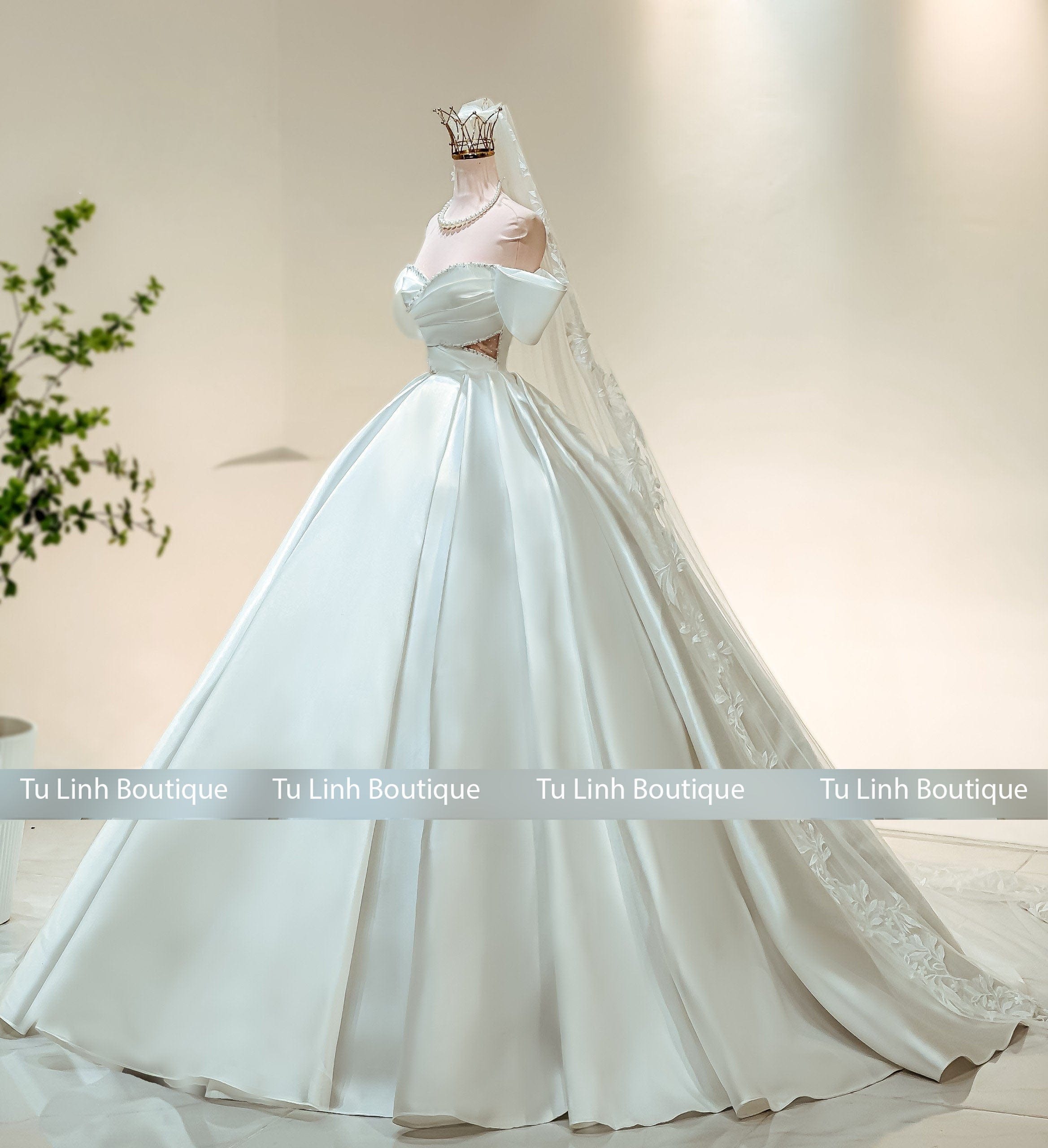 Tu Linh Boutique áo cưới Áo Cưới Tay phồng Đơn Giản