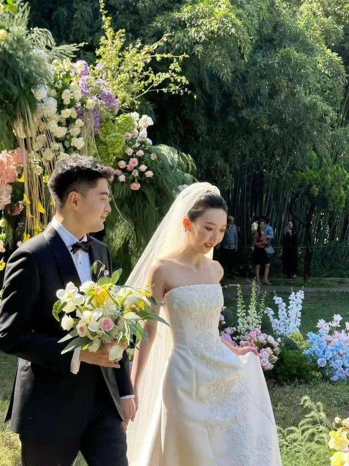 Tu Linh Boutique Áo Cưới cúp ngực Amanda