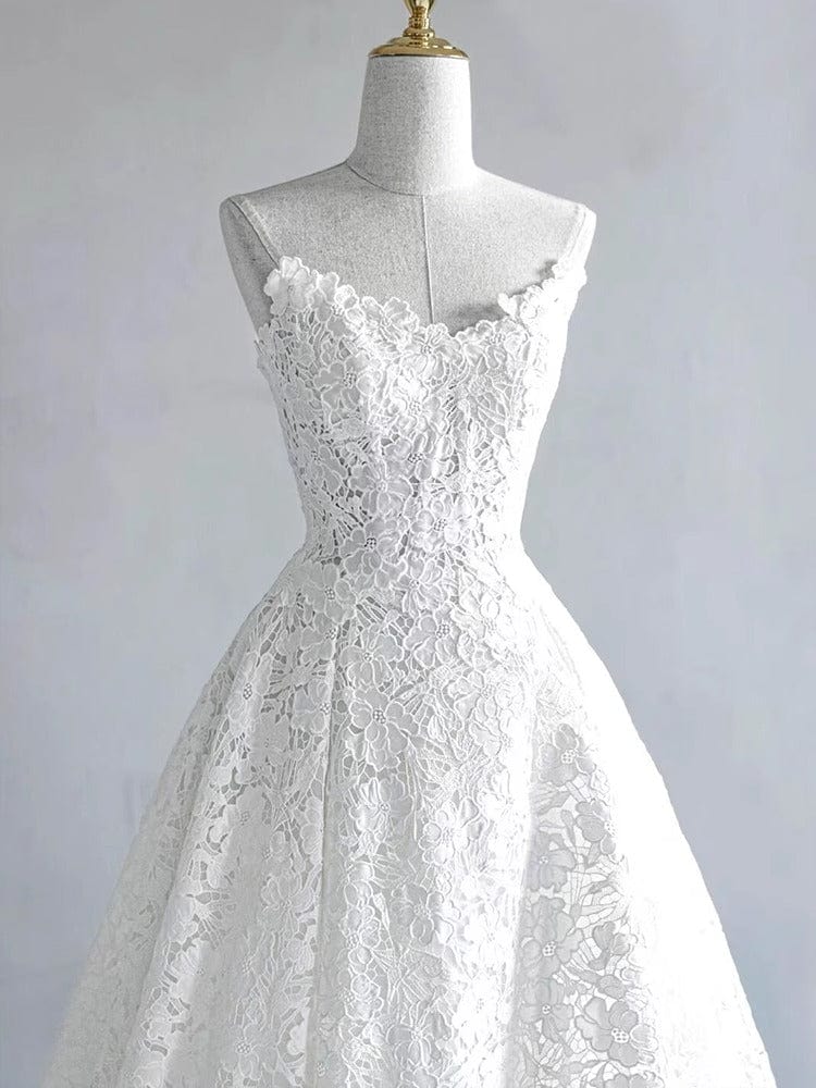 Tu Linh Boutique Áo Cưới Hai Dây Kết Cườm Thủ Công