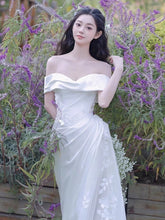 Tu Linh Boutique Áo cưới Tay Ngắn Cổ V