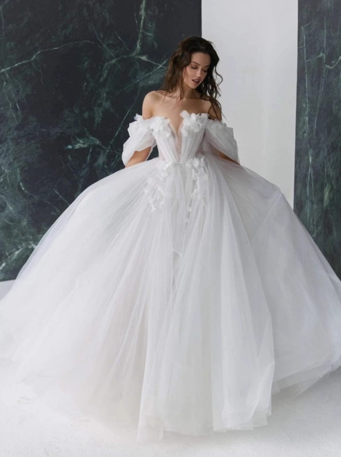 Tu Linh Boutique sexy Váy Cưới Công Chúa Anthea