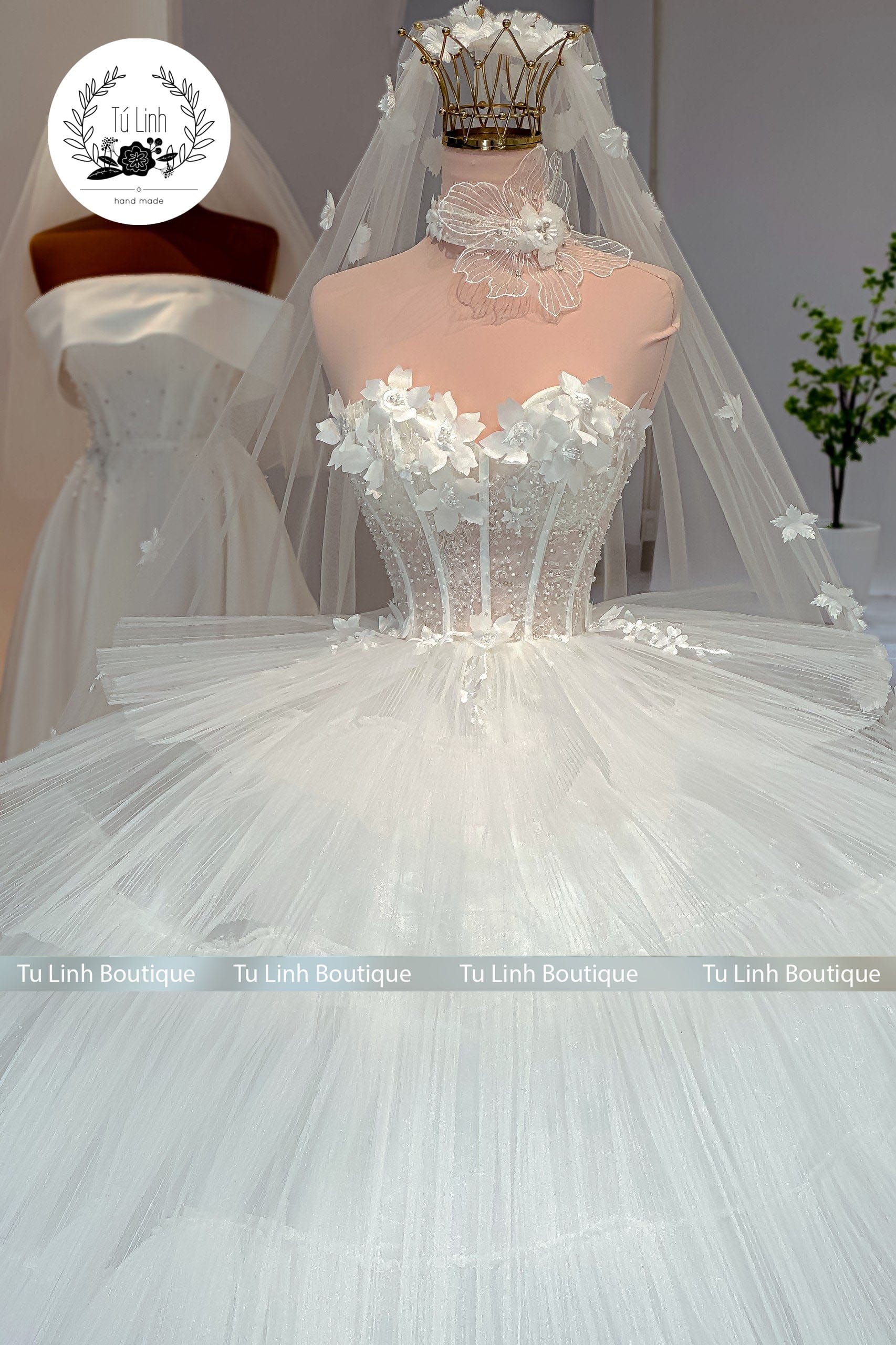 Tu Linh Boutique Váy Cưới Công Chúa Oriana