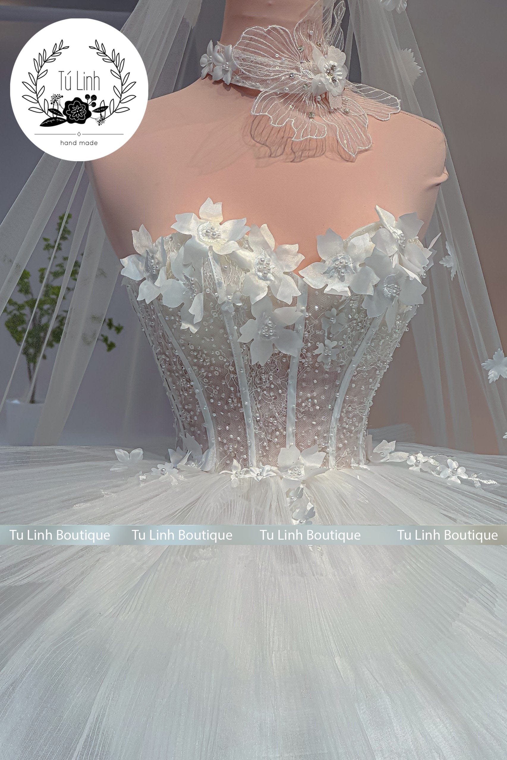 Tu Linh Boutique Váy Cưới Công Chúa Oriana