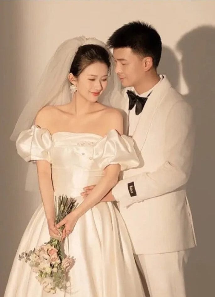 Tu Linh Boutique Váy Cưới Đơn Giản Calista