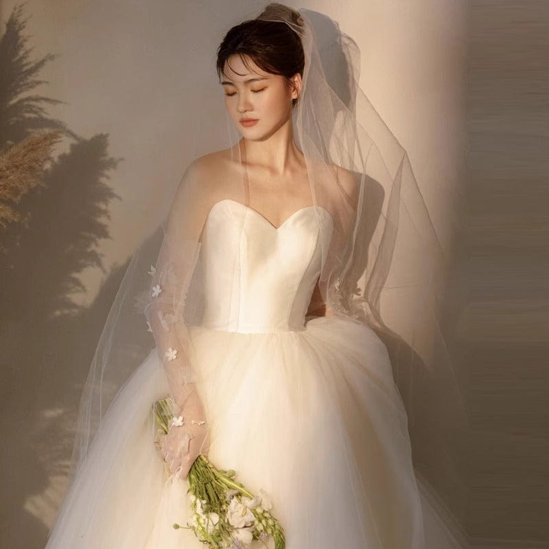 Tu Linh Boutique Váy Cưới Đơn Giản Kaylin