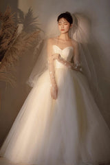 Tu Linh Boutique Váy Cưới Đơn Giản Kaylin