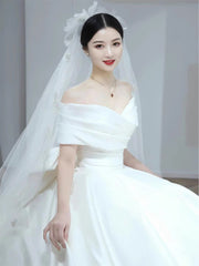 Tu Linh Boutique Váy cưới Minimalist Lousia