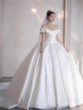 Tu Linh Boutique Váy Cưới Minimalist Rowan