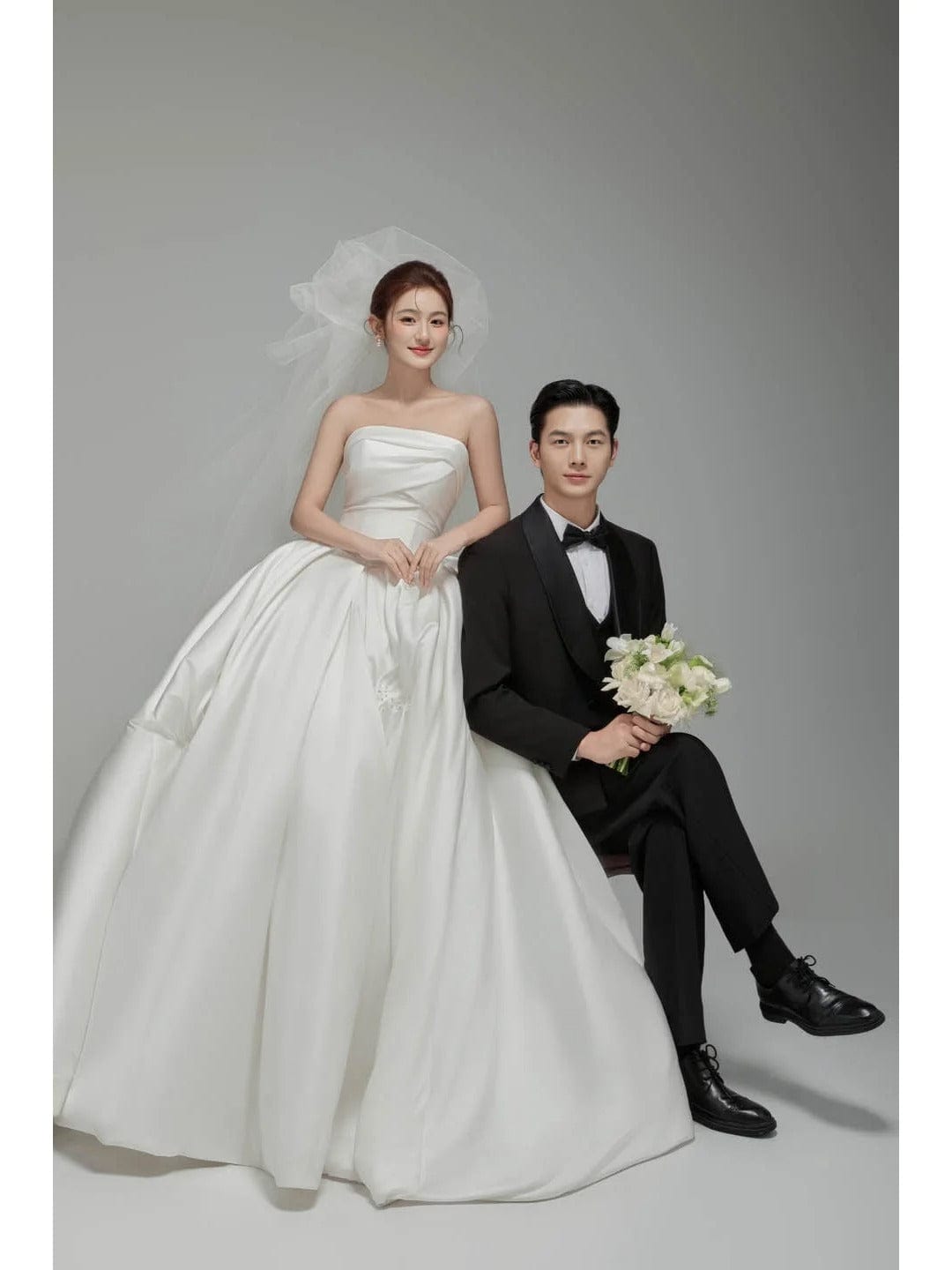 Tu Linh Boutique Wedding Dresses Váy cưới Minimalist Donatella