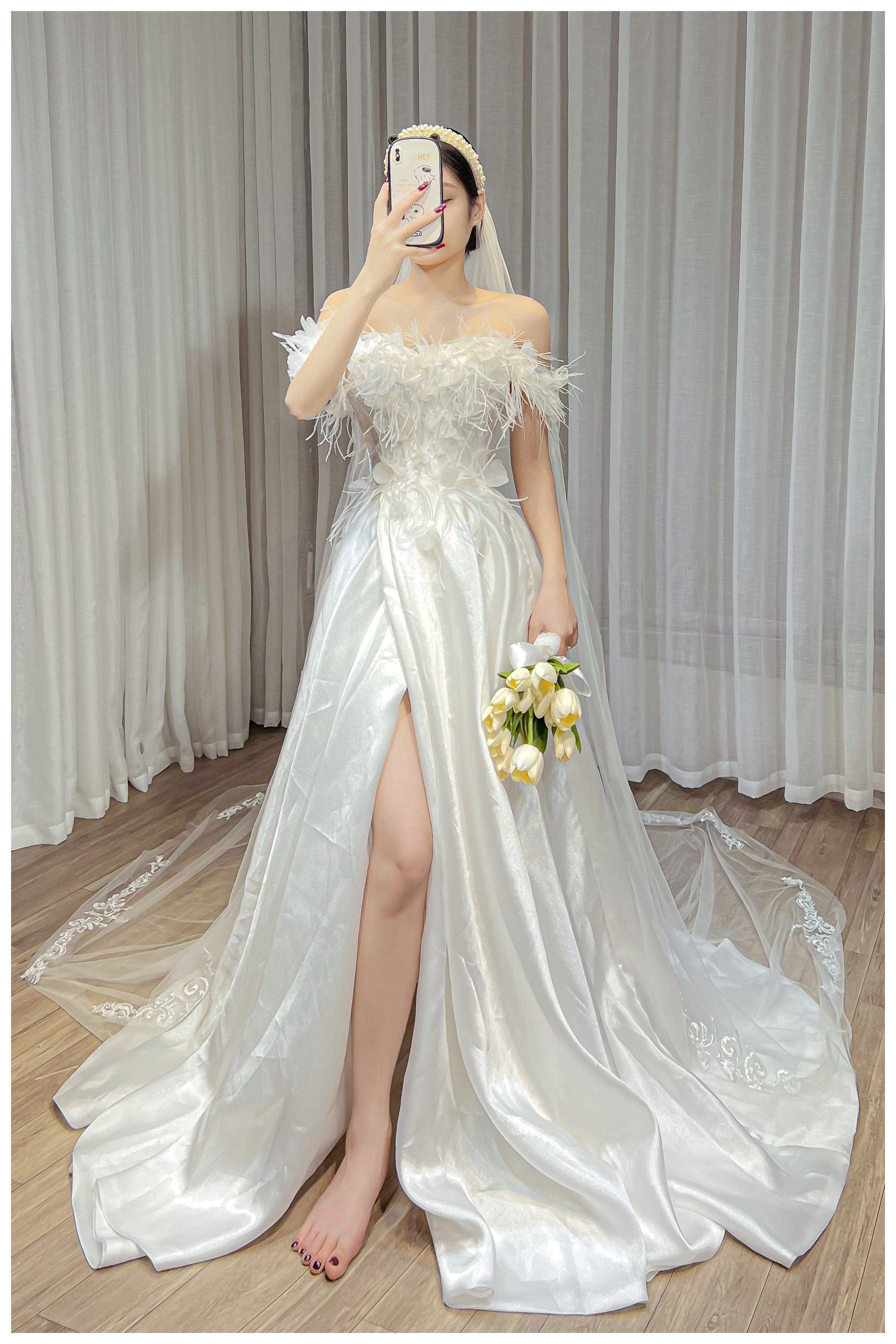 Tu Linh Boutique áo cưới Áo Cưới Dài Tay Phối Ren