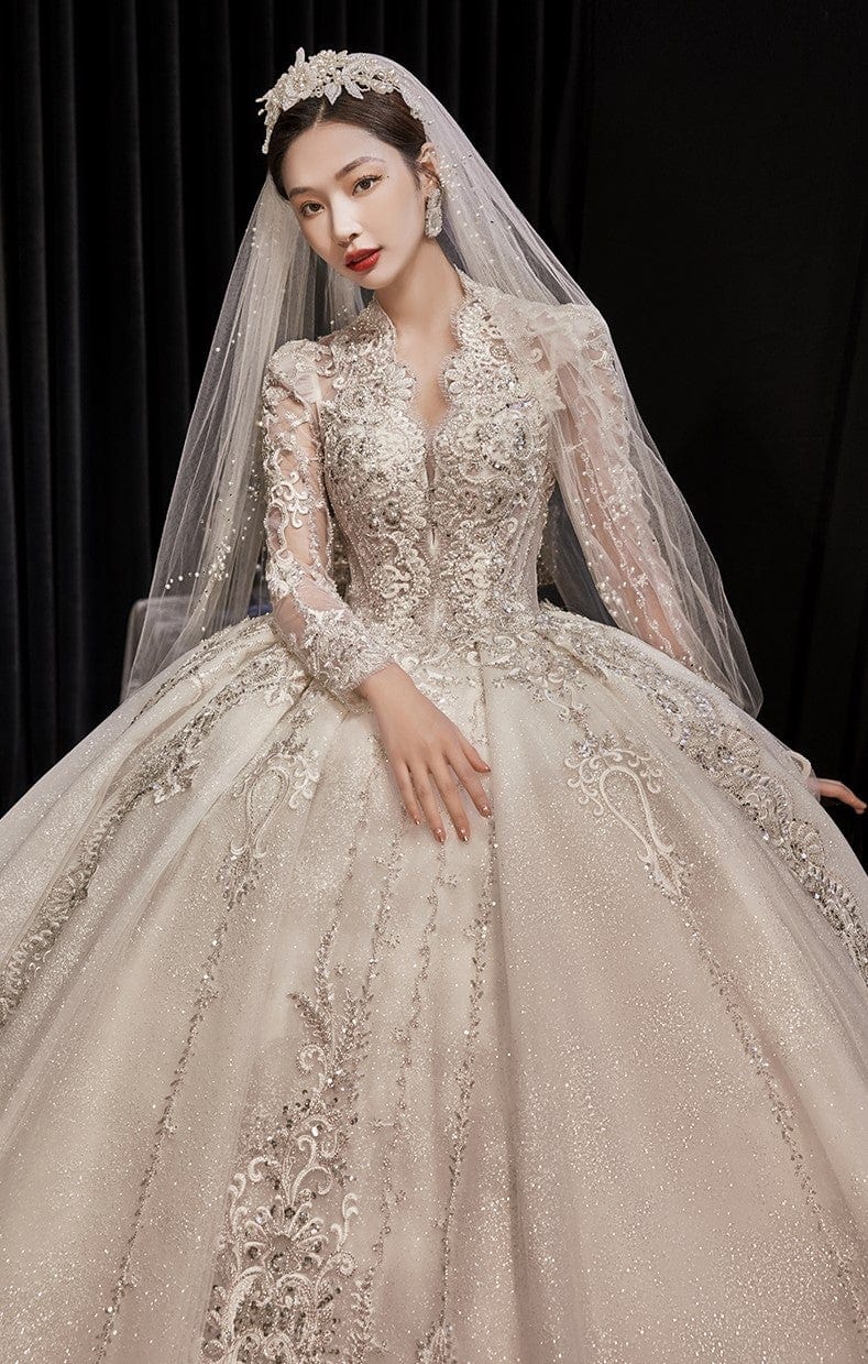 Tu Linh Boutique áo cưới Áo Cưới Đính Tay Dài Thân Mỏng