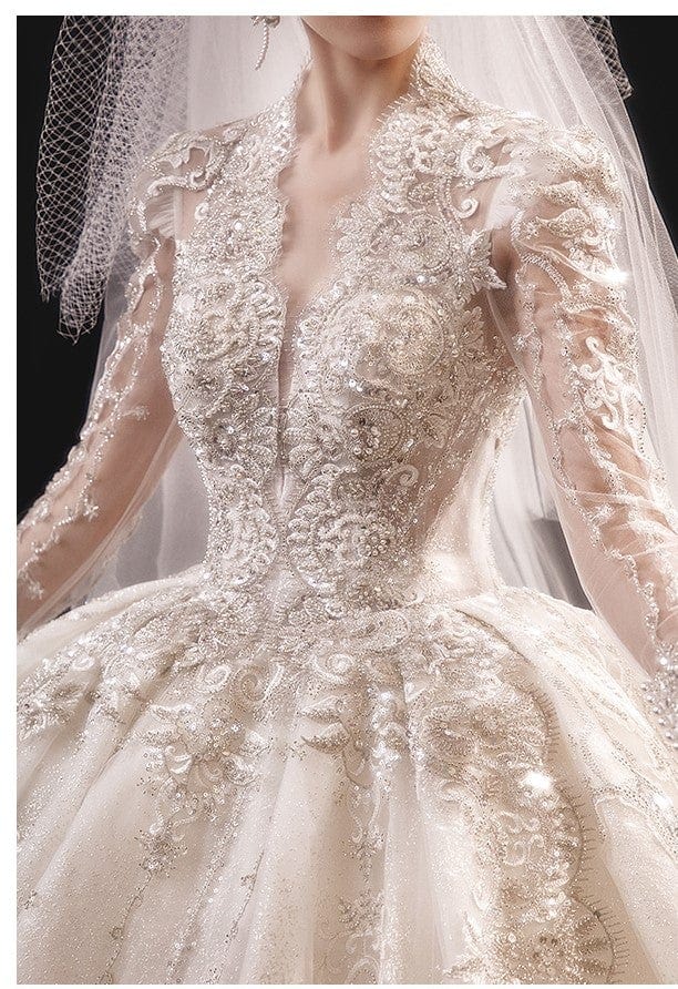 Tu Linh Boutique áo cưới Áo Cưới Đính Tay Dài Thân Mỏng