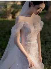 Tu Linh Boutique áo cưới Áo Cưới Đuôi Cá Nhẹ Nhàng