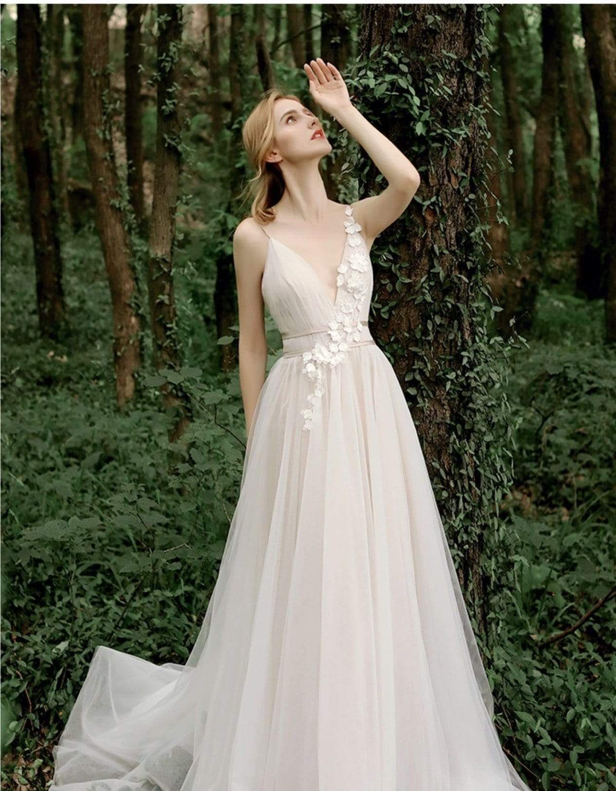 Tú Linh Boutique áo cưới Áo Cưới Minimalist Heulwen