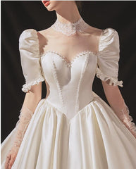 Tú Linh Boutique áo cưới Áo Cưới Minimalist Maris