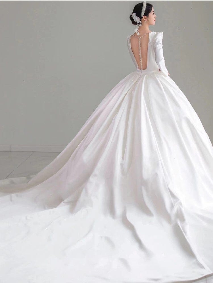 Tu Linh Boutique áo cưới Áo Cưới Tay Dài Cổ V