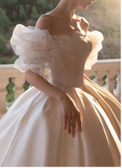 Tu Linh Boutique Áo Cưới Tay Bồng