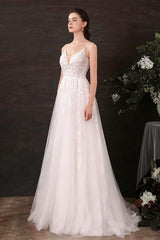 Tú Linh Boutique áo cưới Váy cưới chữ A Oliver