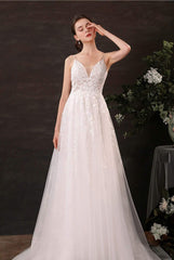 Tú Linh Boutique áo cưới Váy cưới chữ A Oliver