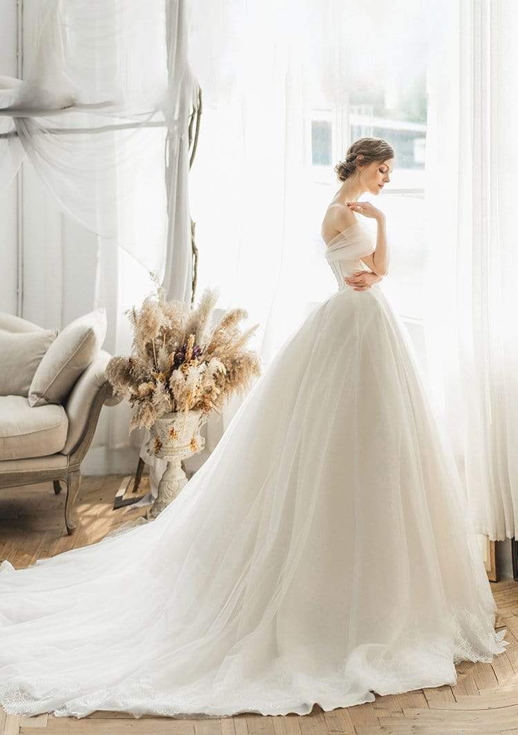 Tú Linh Boutique áo cưới Váy Cưới Công Chúa Delwyn