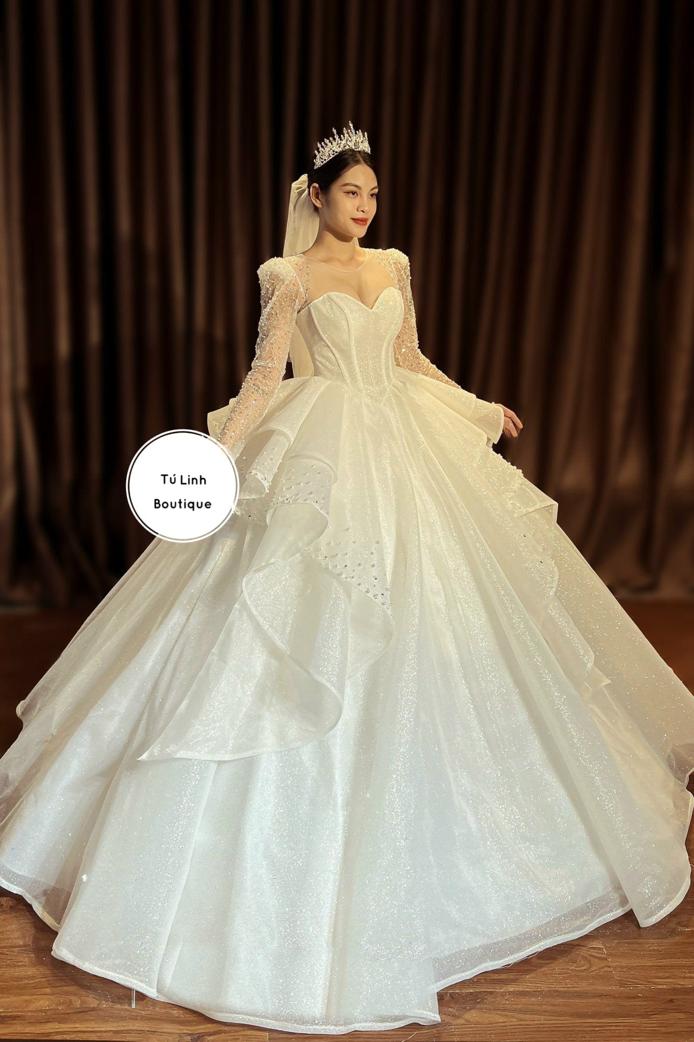 Tú Linh Boutique áo cưới Váy Cưới Công Chúa Hebe