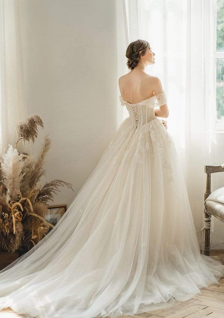 Tu Linh Boutique áo cưới Váy Cưới Công Chúa Pearl