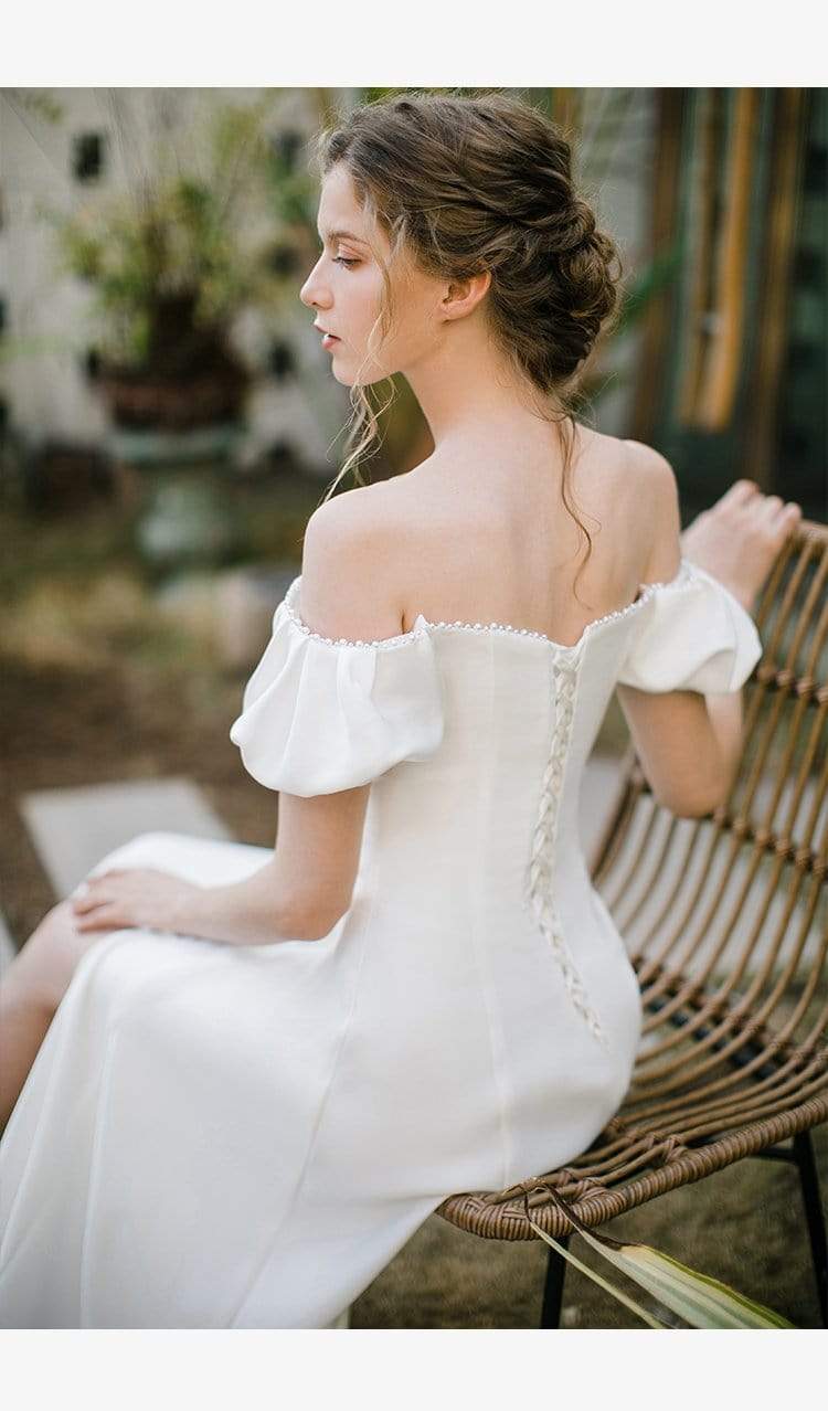 Tu Linh Boutique áo cưới váy cưới đơn giản Aboli