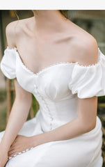 Tu Linh Boutique áo cưới váy cưới đơn giản Aboli