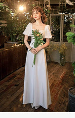 Tu Linh Boutique áo cưới Váy Cưới Đơn Giản Willow