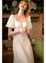 Tu Linh Boutique áo cưới Váy Cưới Đơn Giản Willow