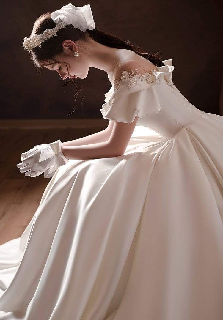 Tú Linh Boutique áo cưới Váy Cưới Minimalist Eirlys