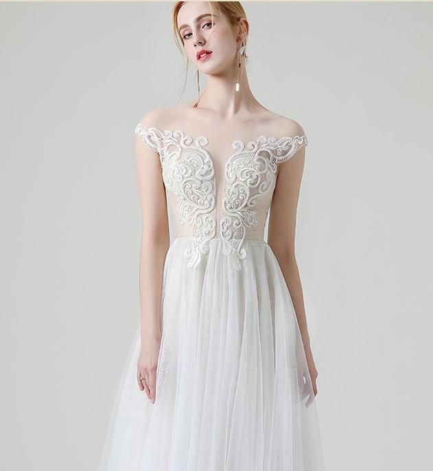 Tú Linh Boutique áo cưới Váy Cưới Minimalist Elain