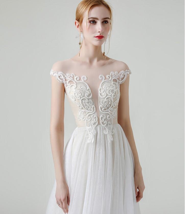 Tú Linh Boutique áo cưới Váy Cưới Minimalist Elain