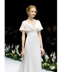 Tú Linh Boutique áo cưới Váy Cưới Minimalist Jocasta