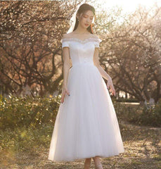 Tú Linh Boutique áo cưới Váy Cưới Minimalist Mabel