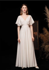 Tú Linh Boutique áo cưới Váy Cưới Minimalist Roxana