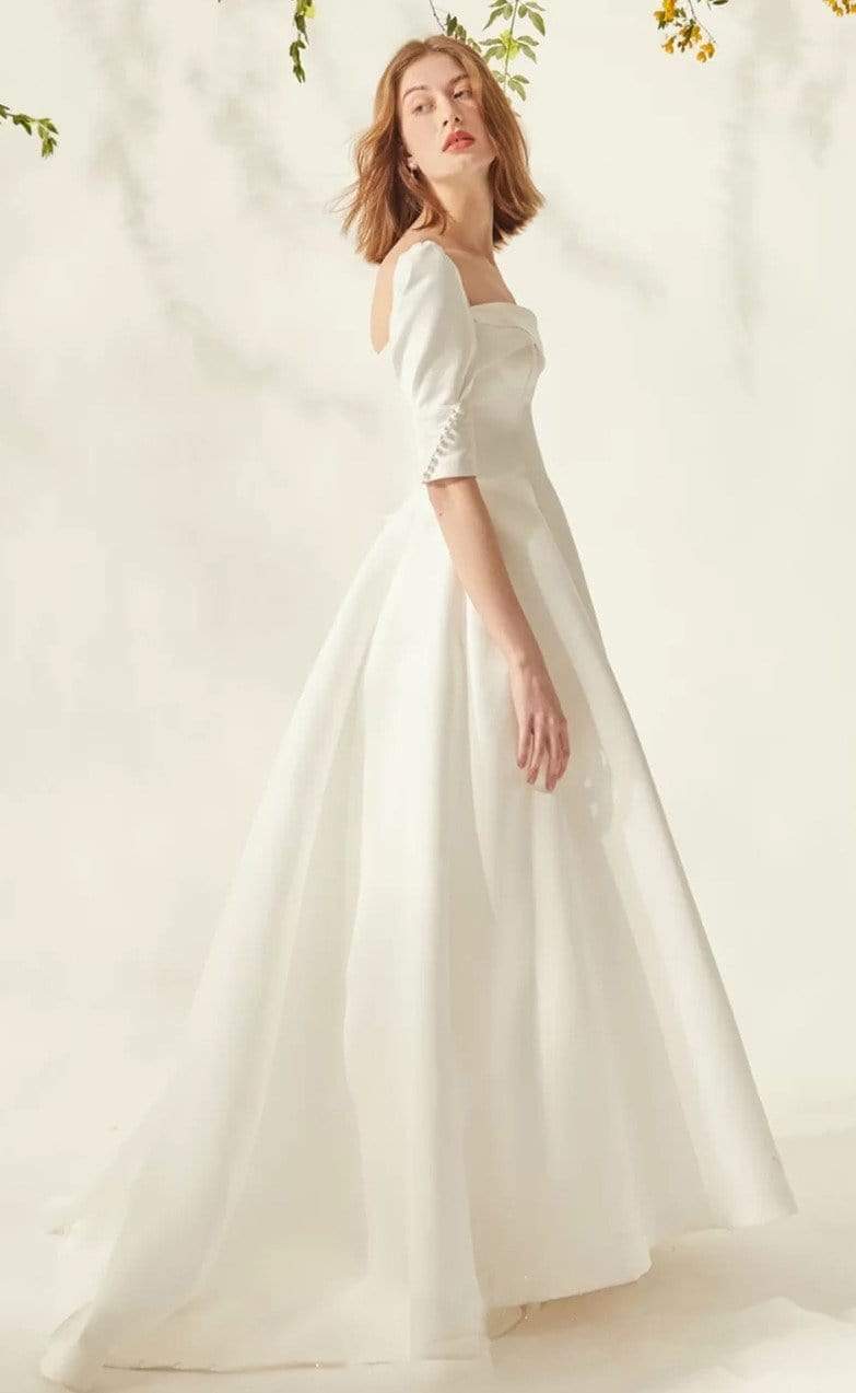 Tu Linh Boutique áo cưới Váy Cưới Trắng Đơn Giản 05