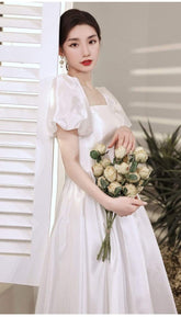 Tu Linh Boutique áo cưới Váy Cưới Trắng Đơn Giản Josie