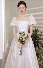 Tu Linh Boutique áo cưới Váy Cưới Trắng Đơn Giản Josie