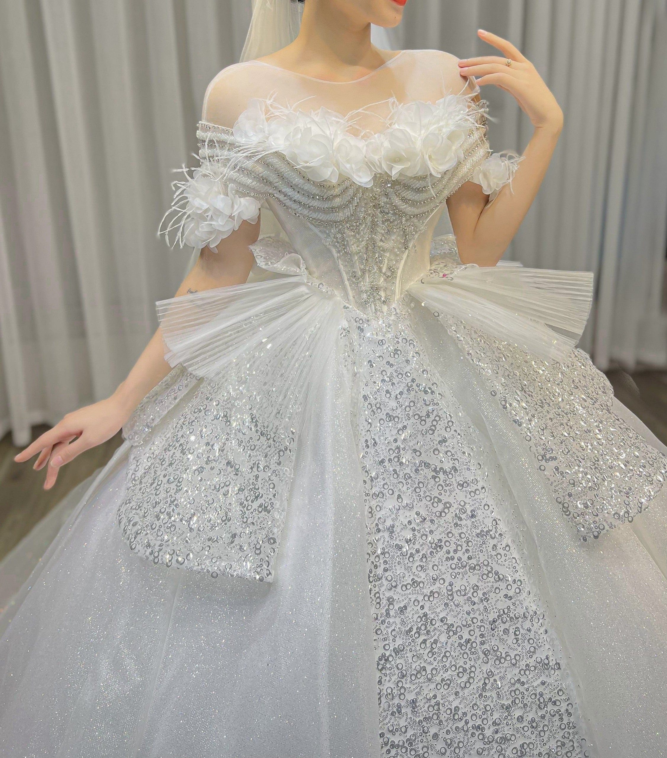 Tu Linh Boutique Váy Cưới Công Chúa Layla