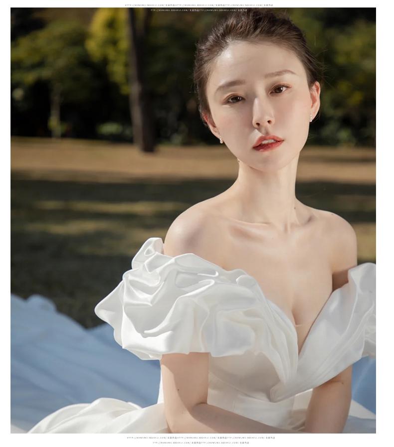 Tu Linh Boutique Váy Cưới Công Chúa Roxana