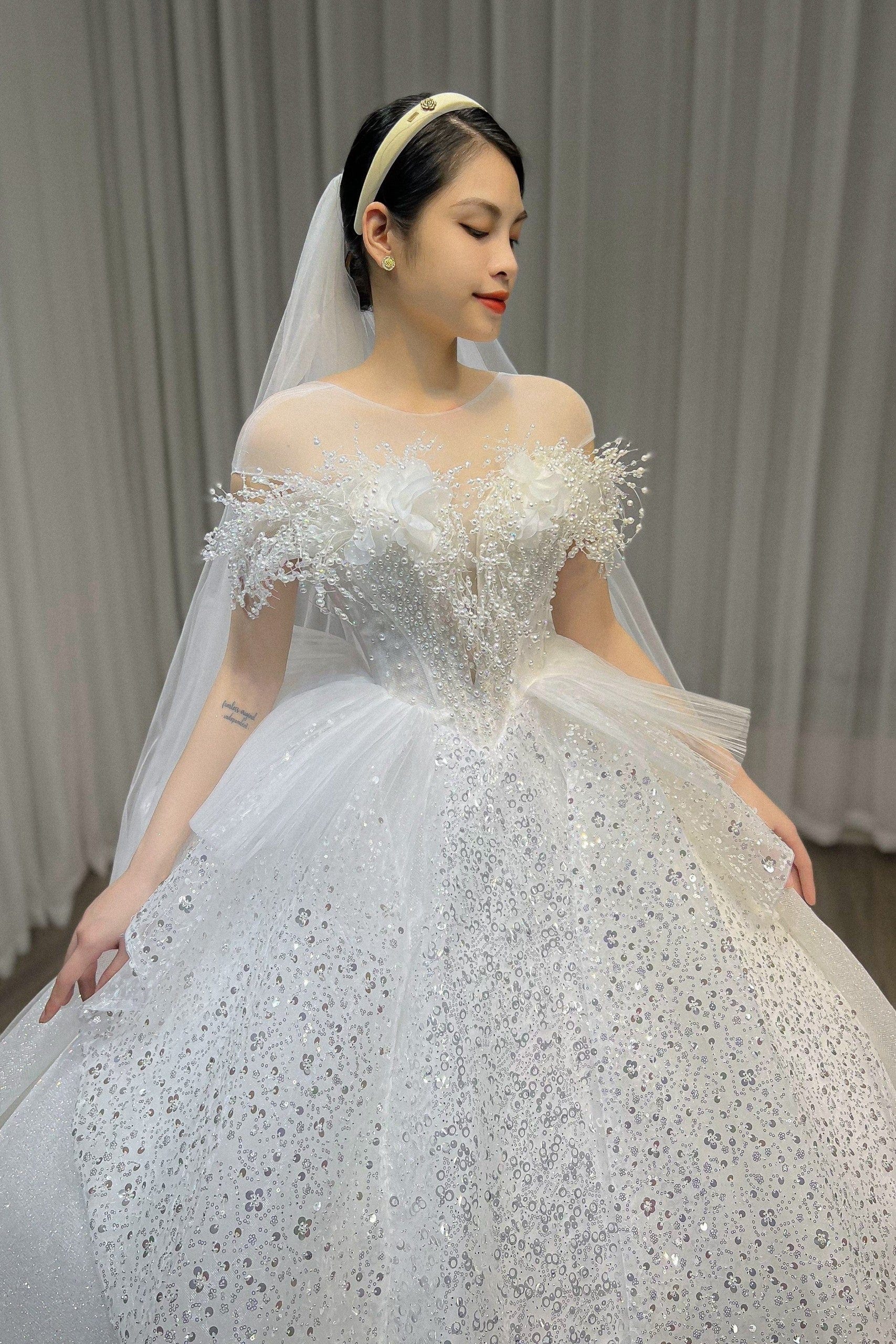 Tu Linh Boutique Váy Cưới Công Chúa Xenia