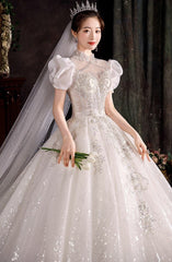 Tu Linh Boutique Váy Cưới Vai Ngang Kết Hoa Văn Thủ Công