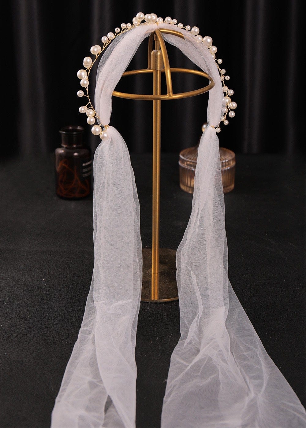 Tú Linh Boutique voan cài tóc cô dâu Voan cài tóc cô dâu Delwyn