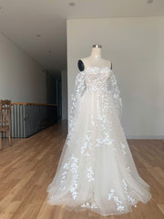 Tú Linh Boutique áo cưới Floral Bridal Gown garden wedding dress