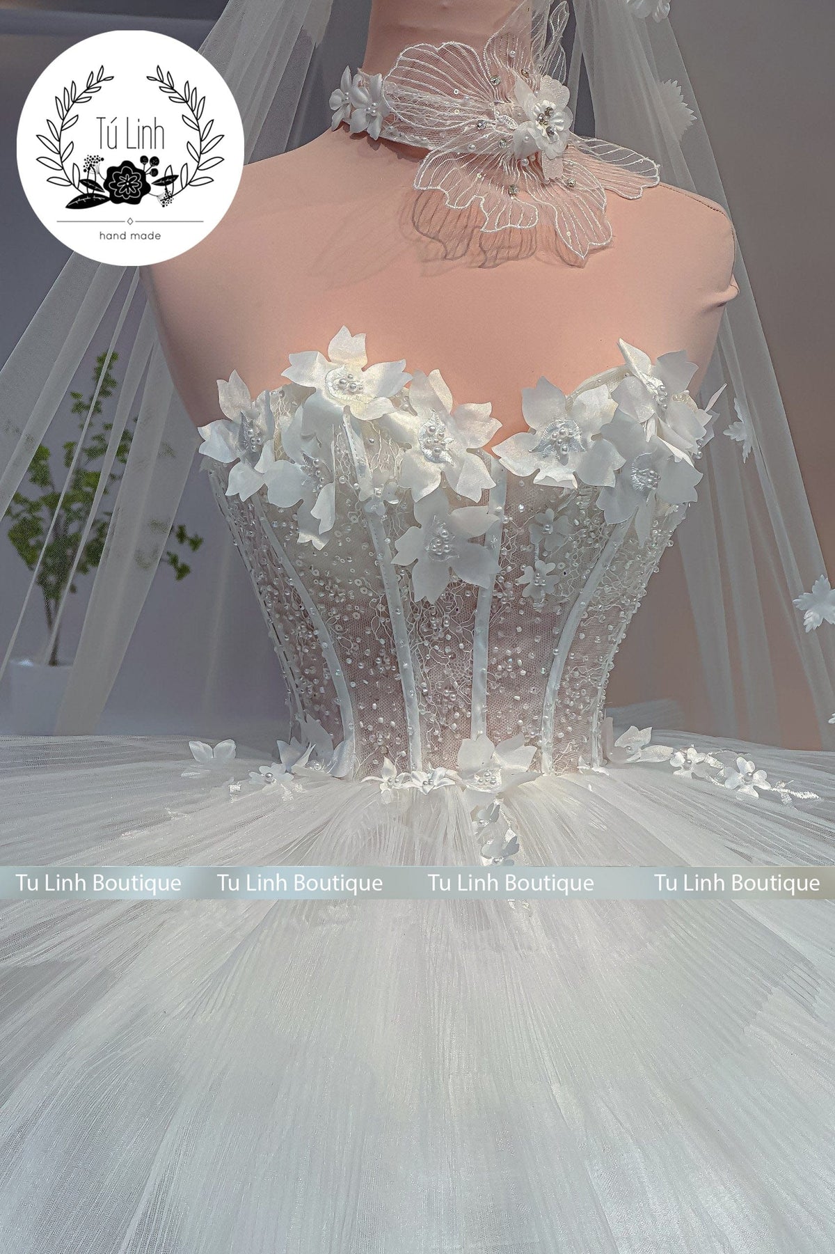 Tu Linh Boutique Váy Cưới Công Chúa Oriana